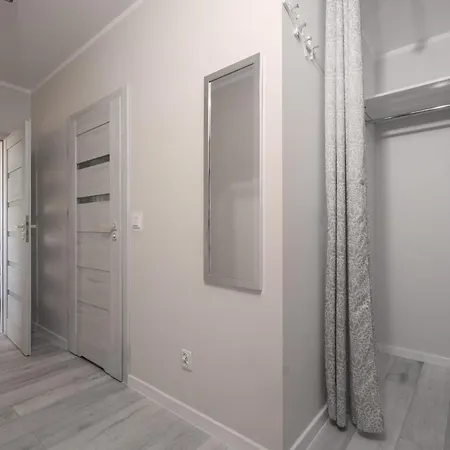 Krakowska Comfort By Bookinghost ヴロツワフ